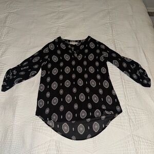 Pink Republic 3/4 sleeve black and white blouse